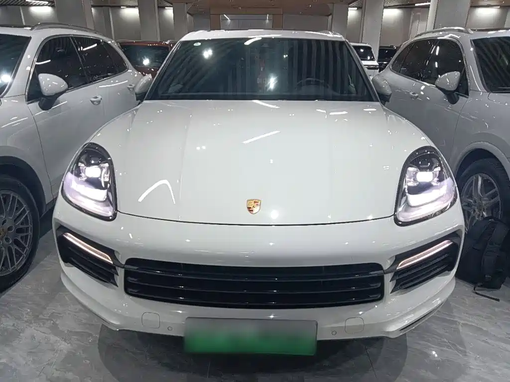 Porsche Cayenne Hybrid — фото 3