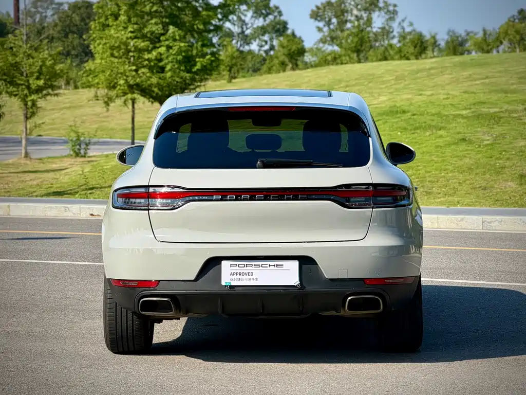 Porsche Macan — фото 5