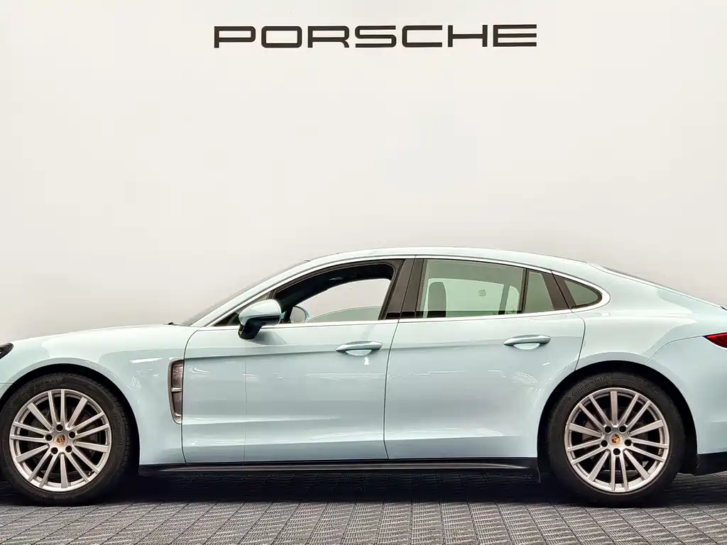 Porsche Panamera — фото 5