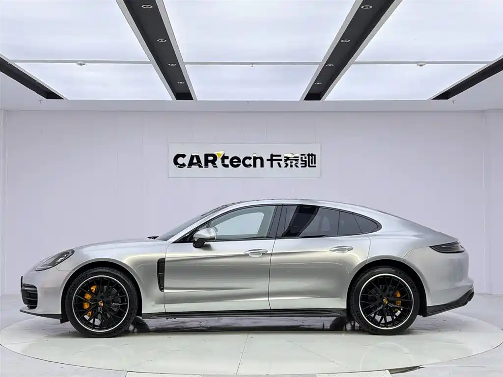Porsche Panamera — фото 2