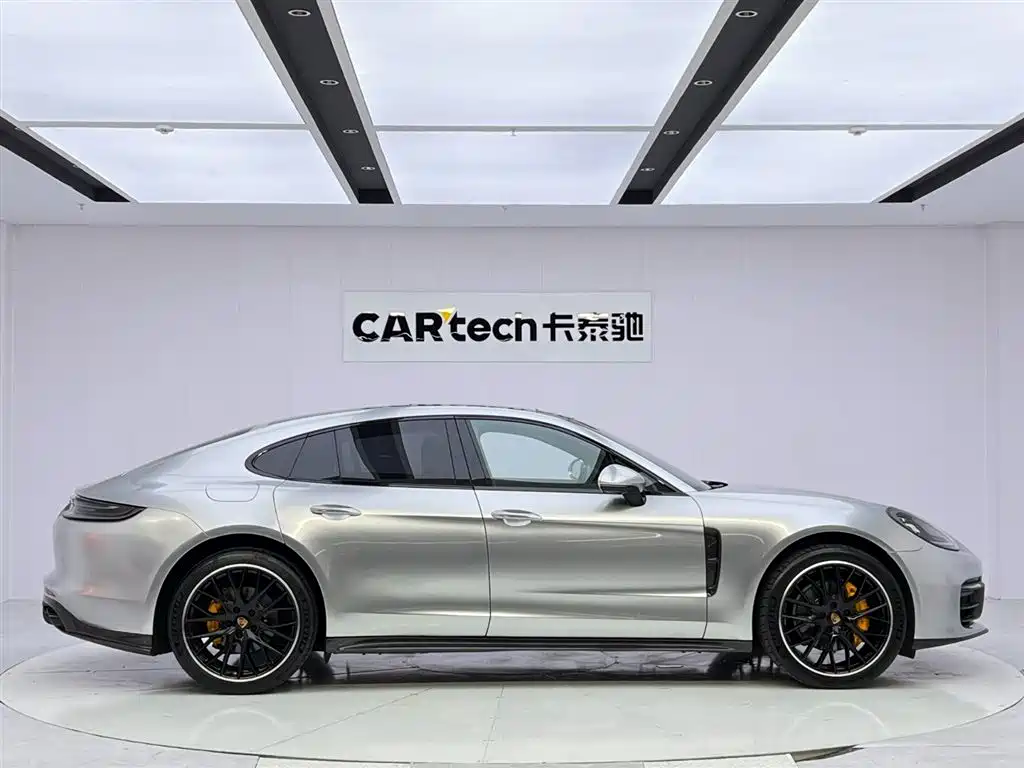 Porsche Panamera — фото 6