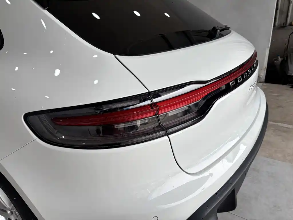 Porsche Macan — фото 9