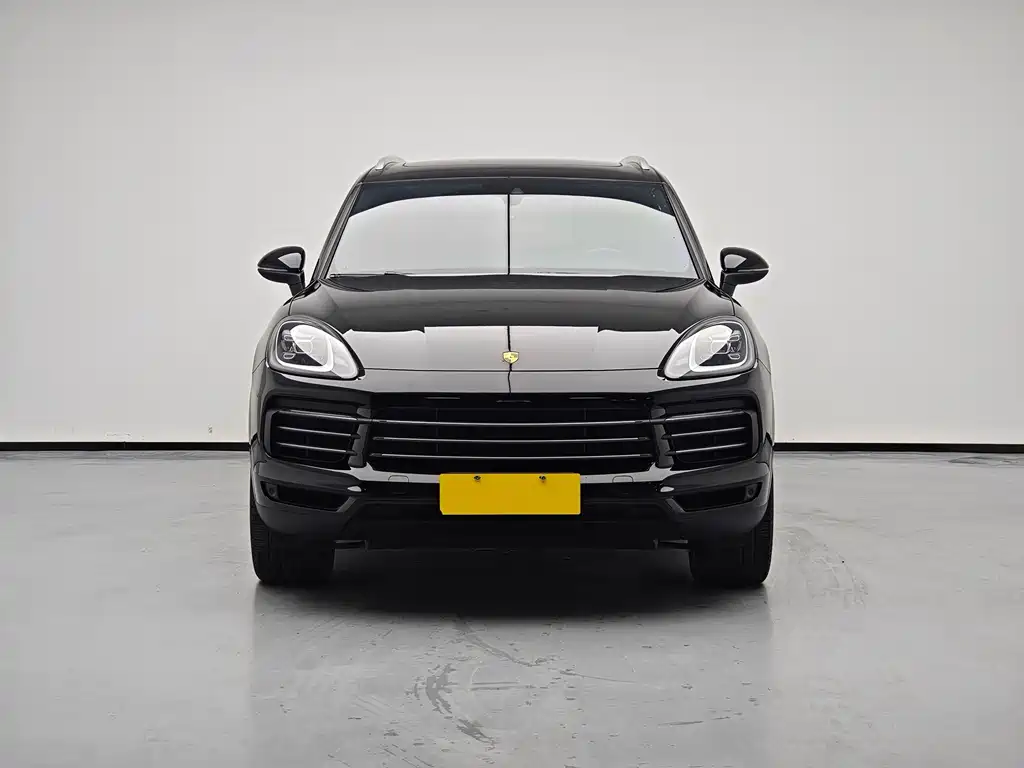 Porsche Cayenne — фото 2