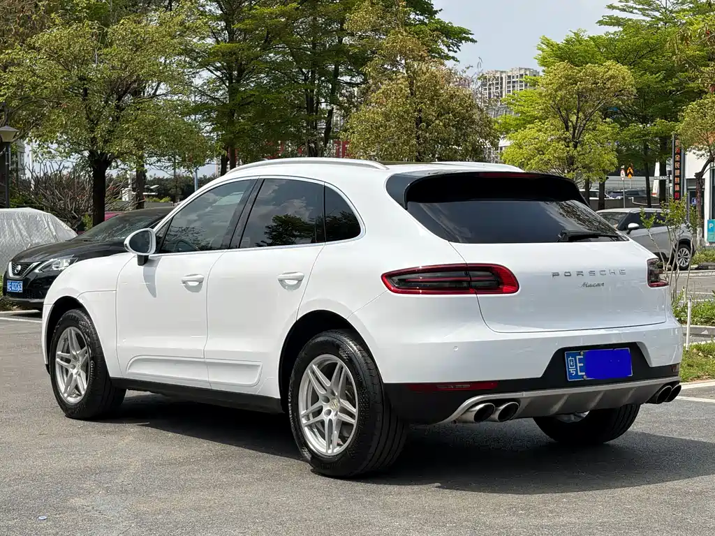 Porsche Macan — фото 4