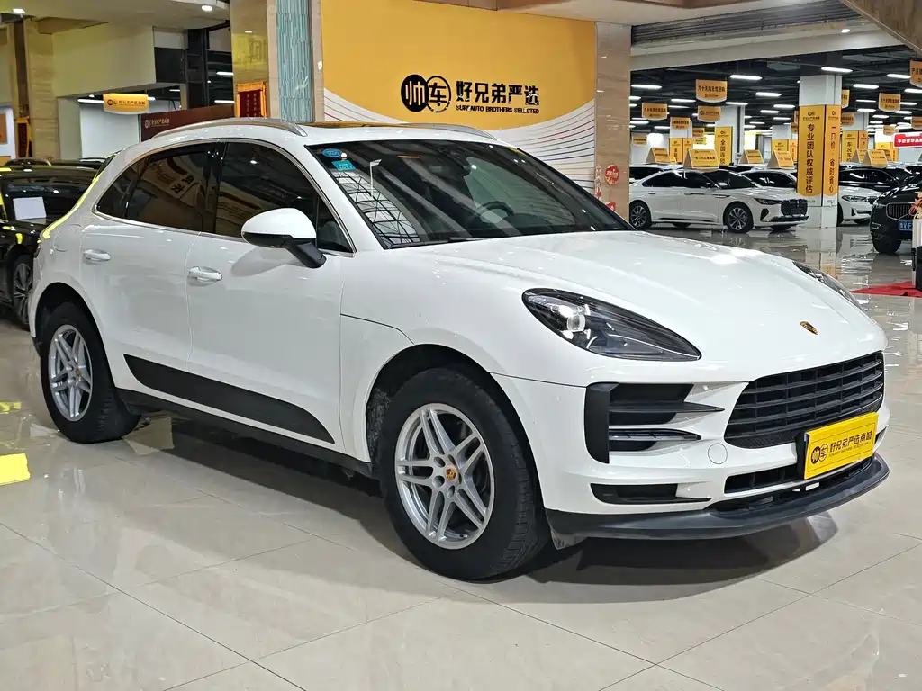Porsche Macan — фото 3