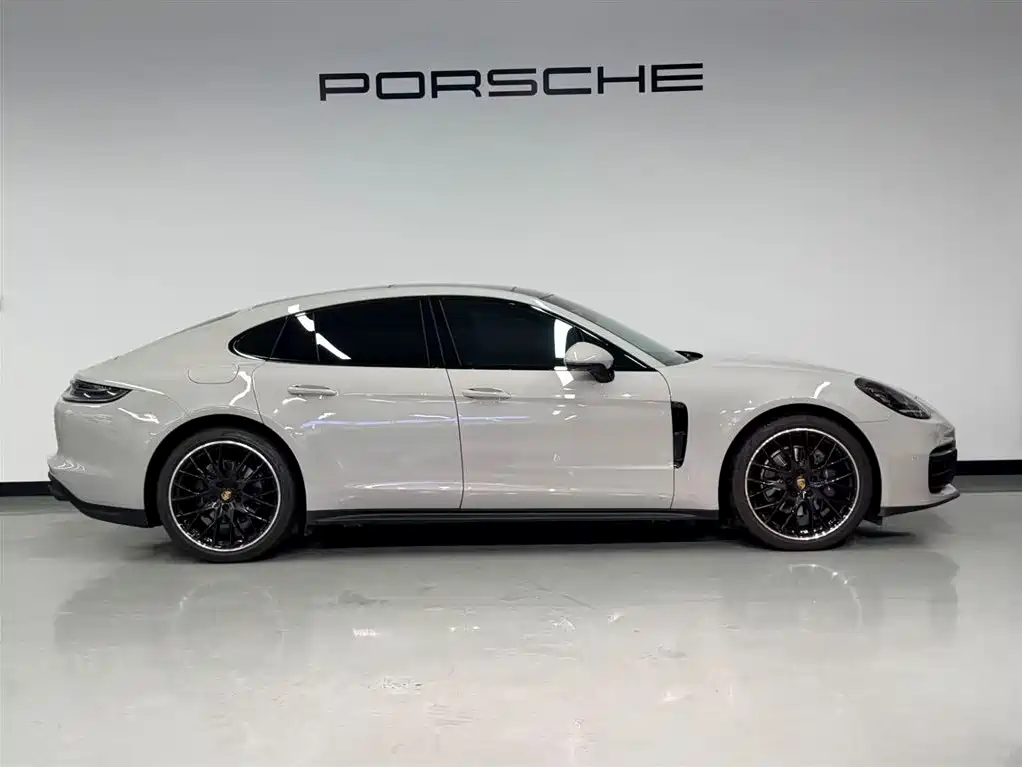 Porsche Panamera — фото 2