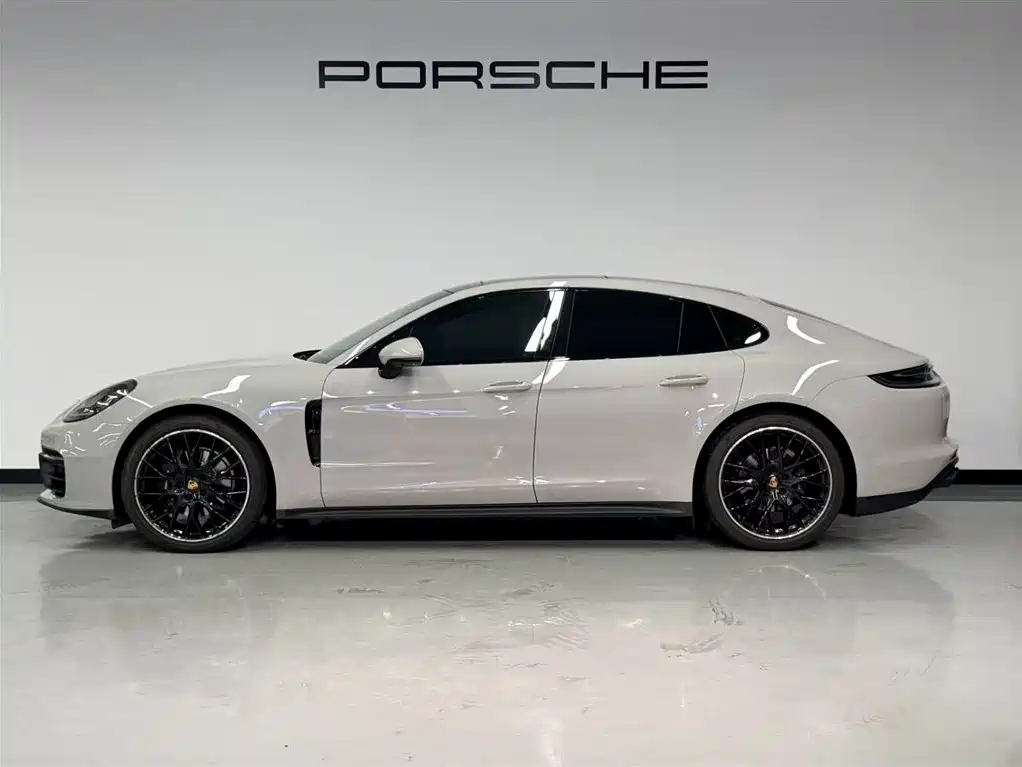 Porsche Panamera — фото 9