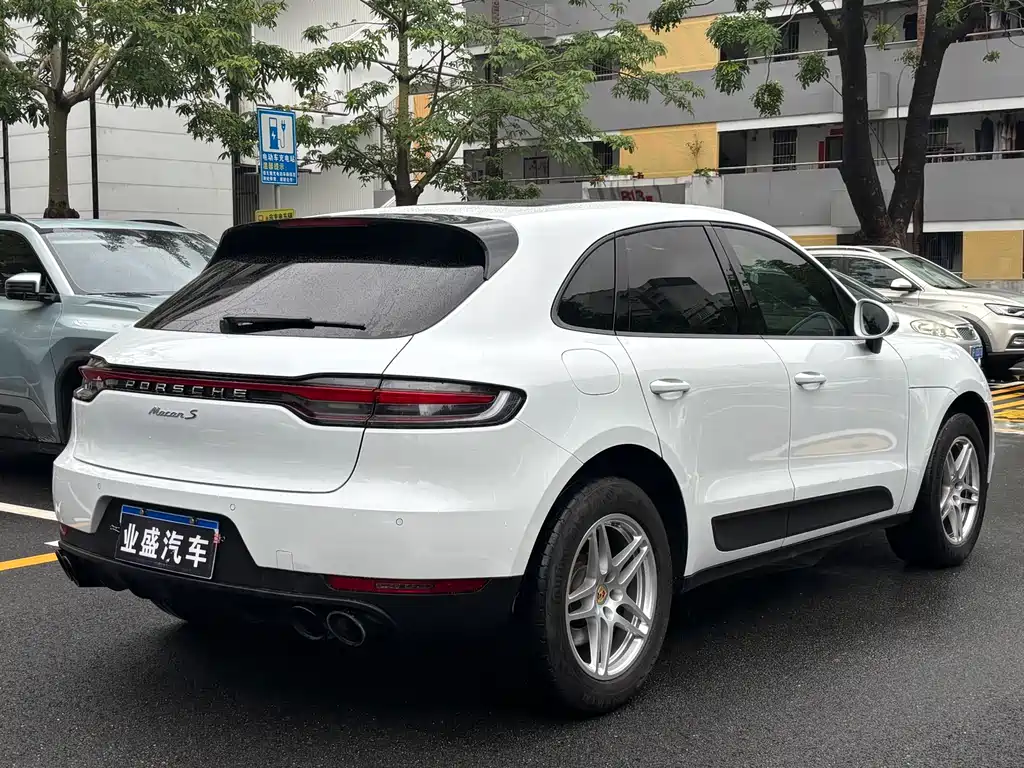 Porsche Macan — фото 4