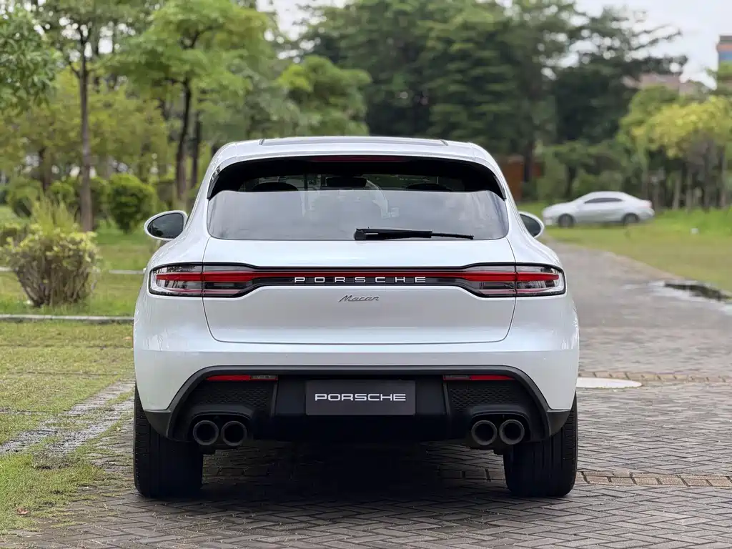 Porsche Macan — фото 6