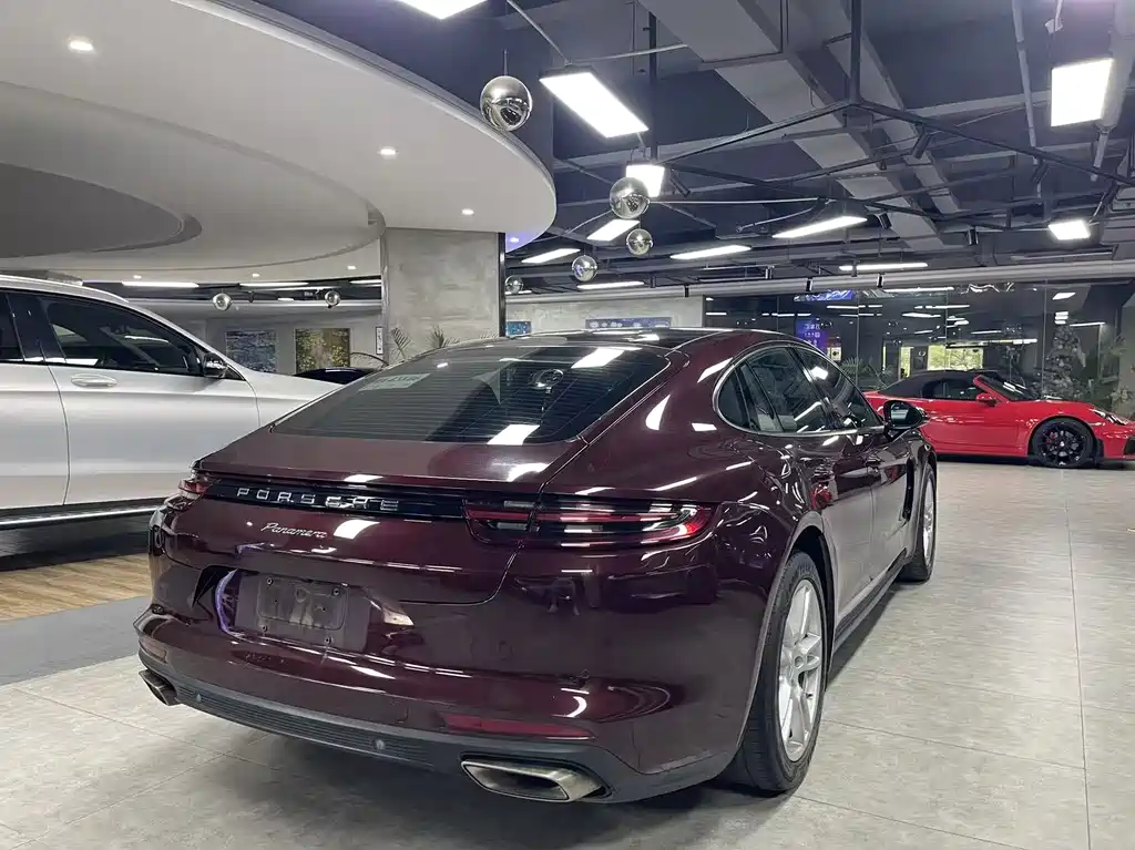 Porsche Panamera — фото 4