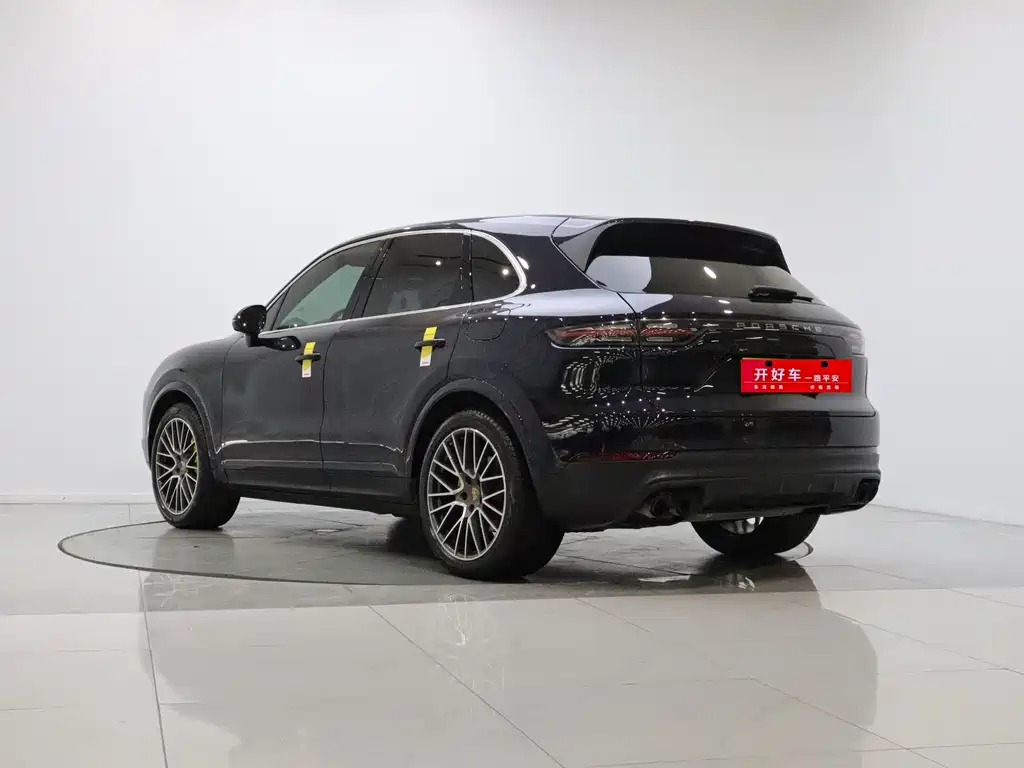 Porsche Cayenne Hybrid — фото 3