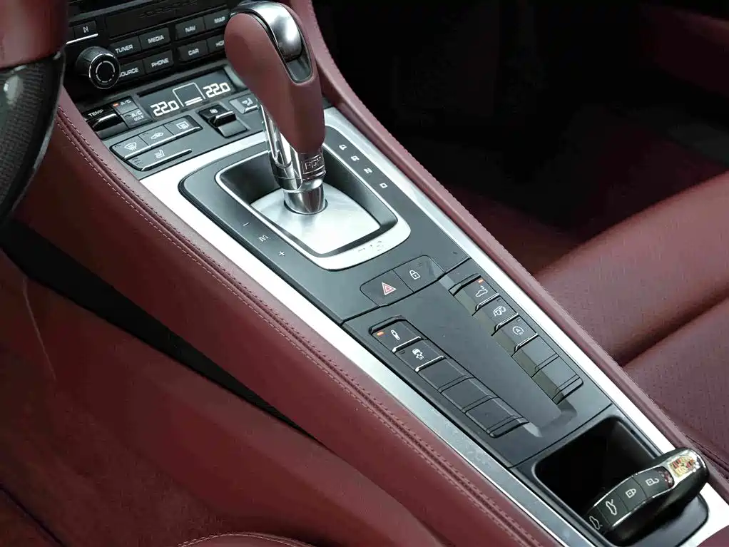 Porsche 718 — фото 10
