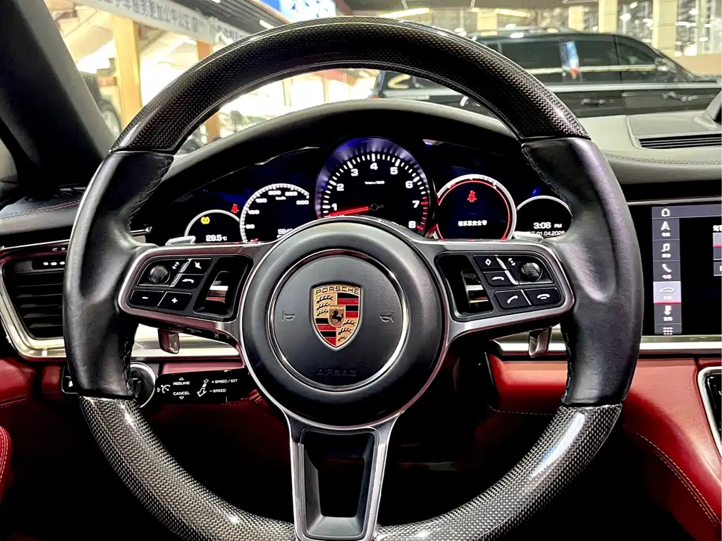 Porsche Panamera — фото 9