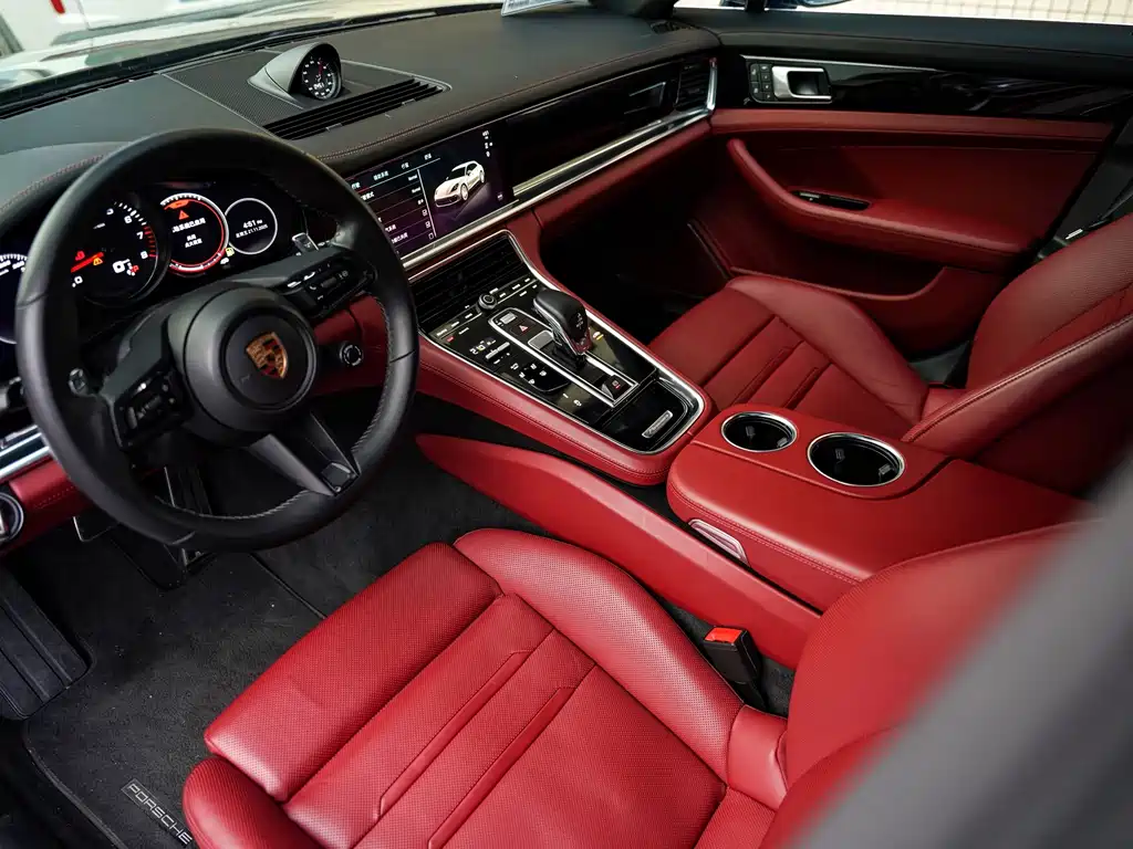 Porsche Panamera — фото 10
