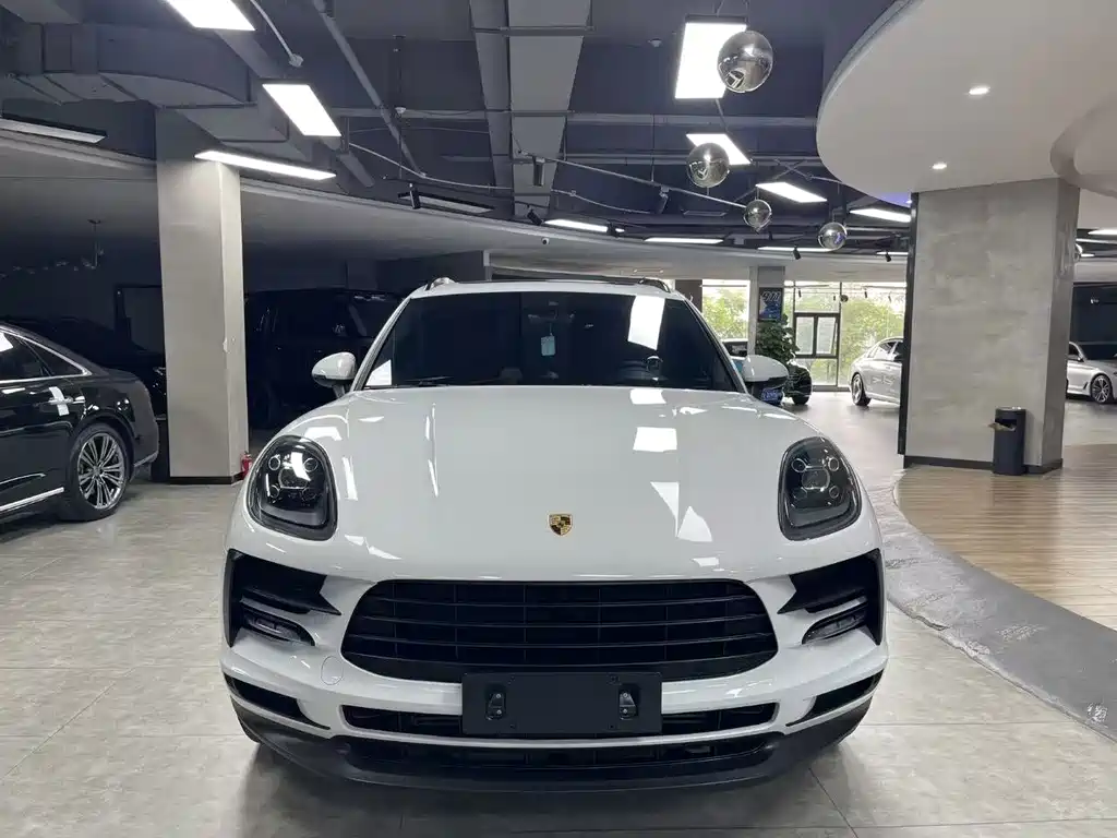 Porsche Macan — фото 3