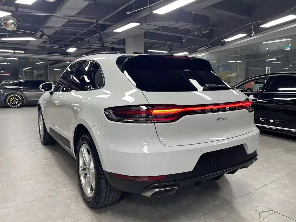 Porsche Macan — фото 4