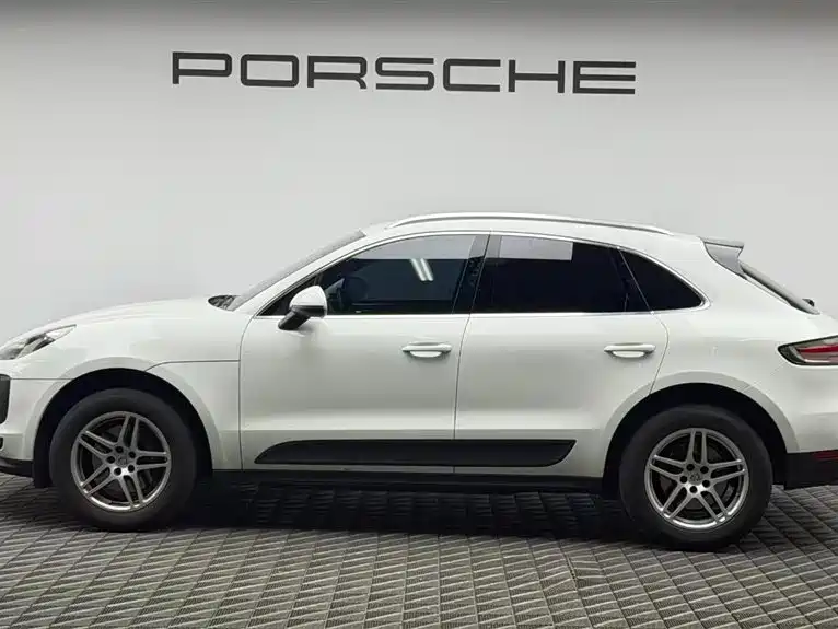 Porsche Macan — фото 4