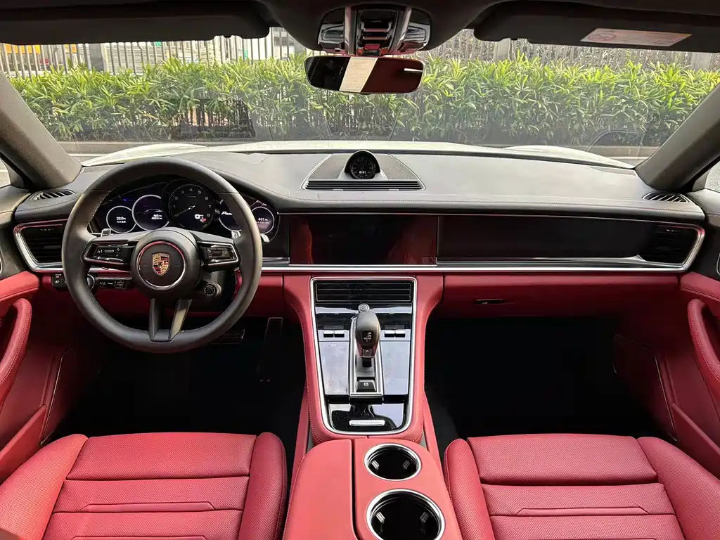 Porsche Panamera — фото 10