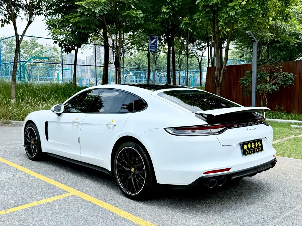 Porsche Panamera — фото 4