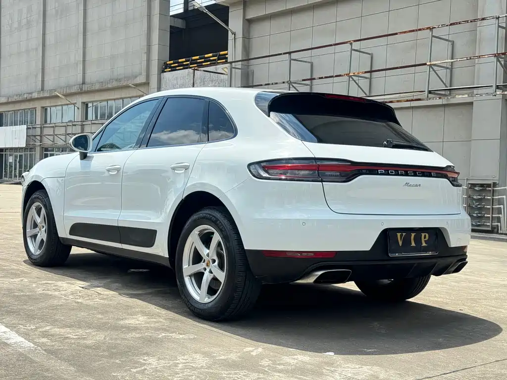 Porsche Macan — фото 6