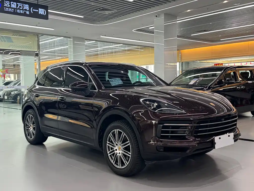 Porsche Cayenne — фото 3