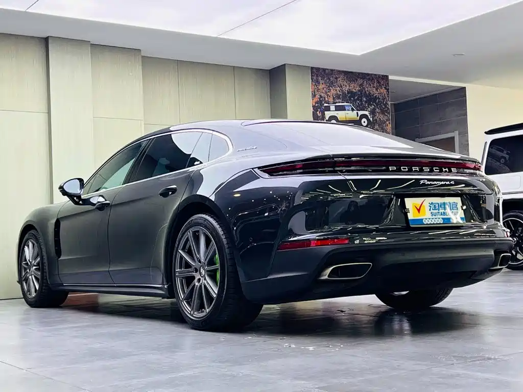 Porsche Panamera — фото 6