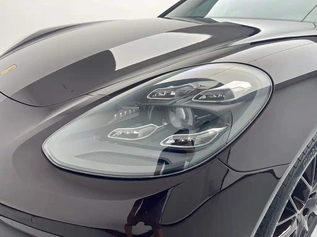 Porsche Panamera — фото 23