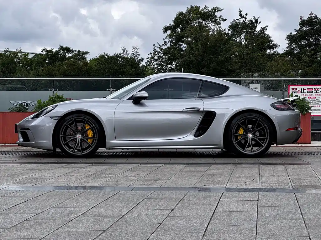 Porsche 718 — фото 10