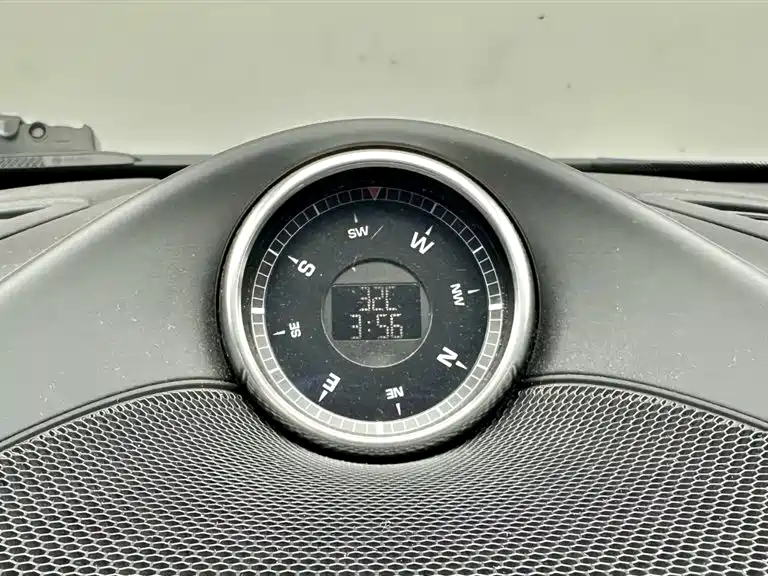 Porsche Cayenne Hybrid — фото 15