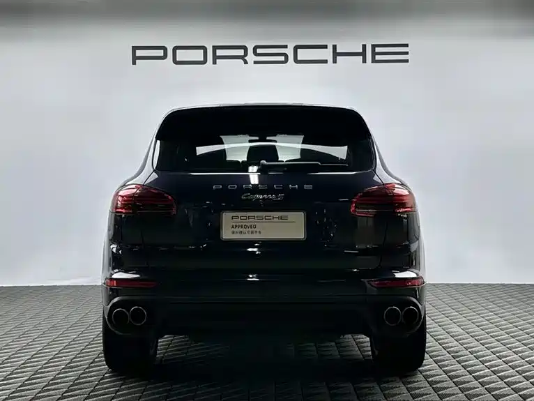 Porsche Cayenne Hybrid — фото 5
