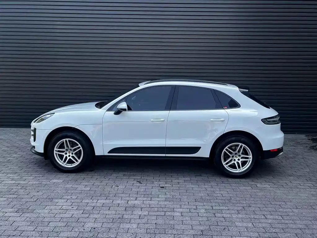 Porsche Macan — фото 6
