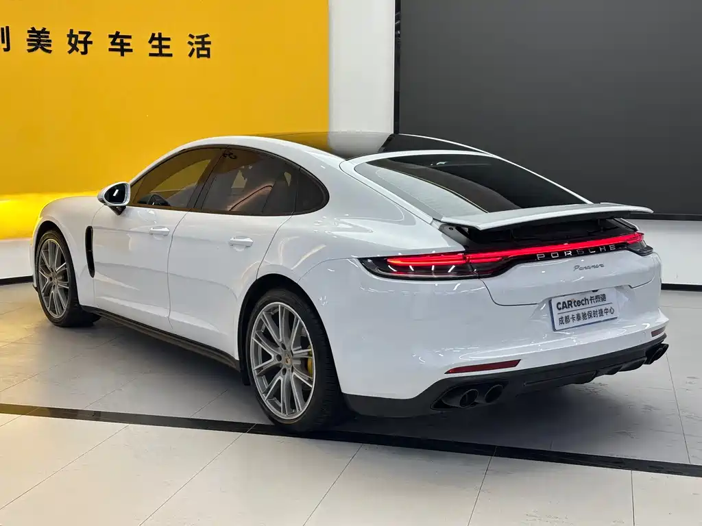 Porsche Panamera — фото 4