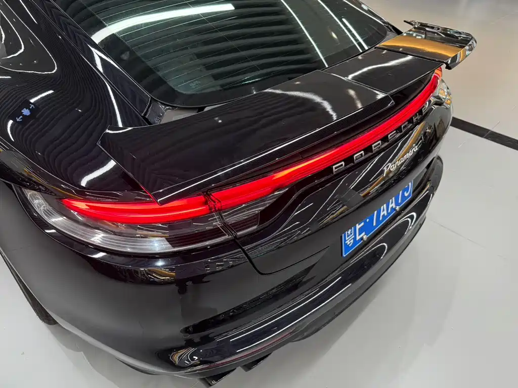 Porsche Panamera — фото 9