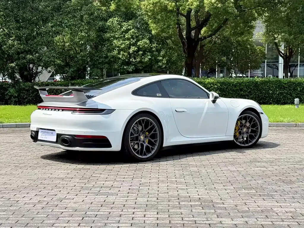 Porsche 911 — фото 5
