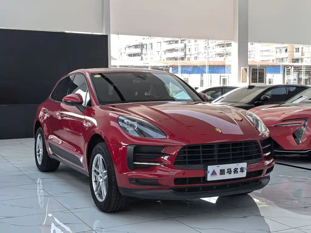 Porsche Macan — фото 3