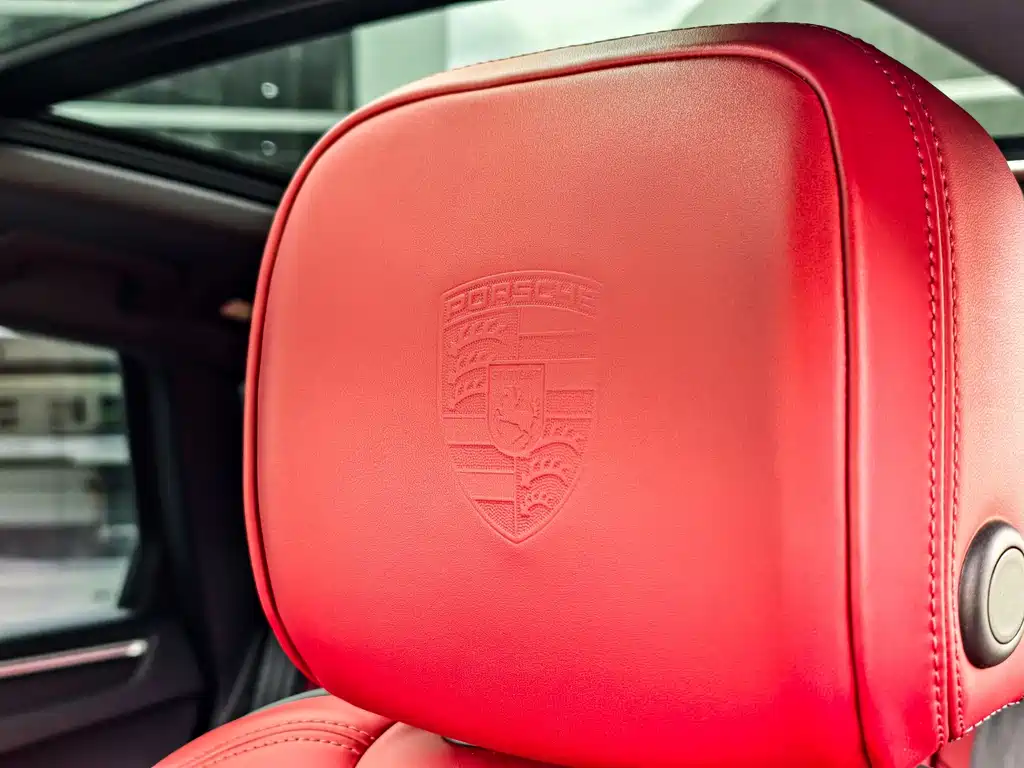 Porsche Macan — фото 16
