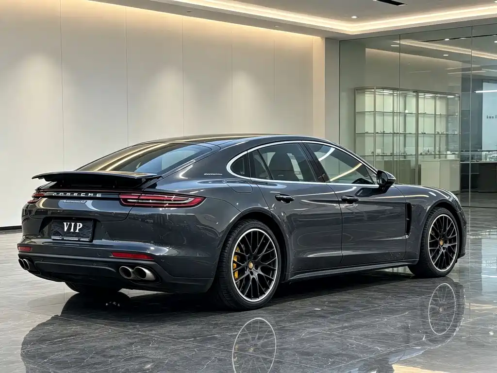 Porsche Panamera — фото 9