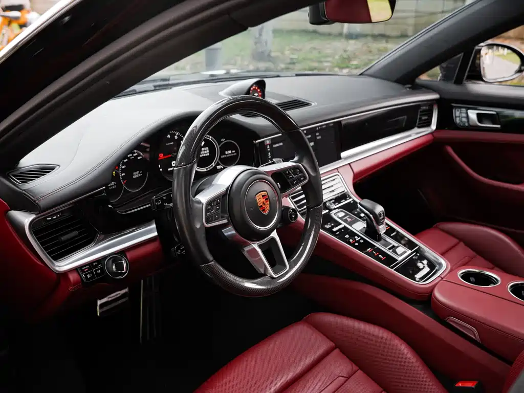 Porsche Panamera — фото 13