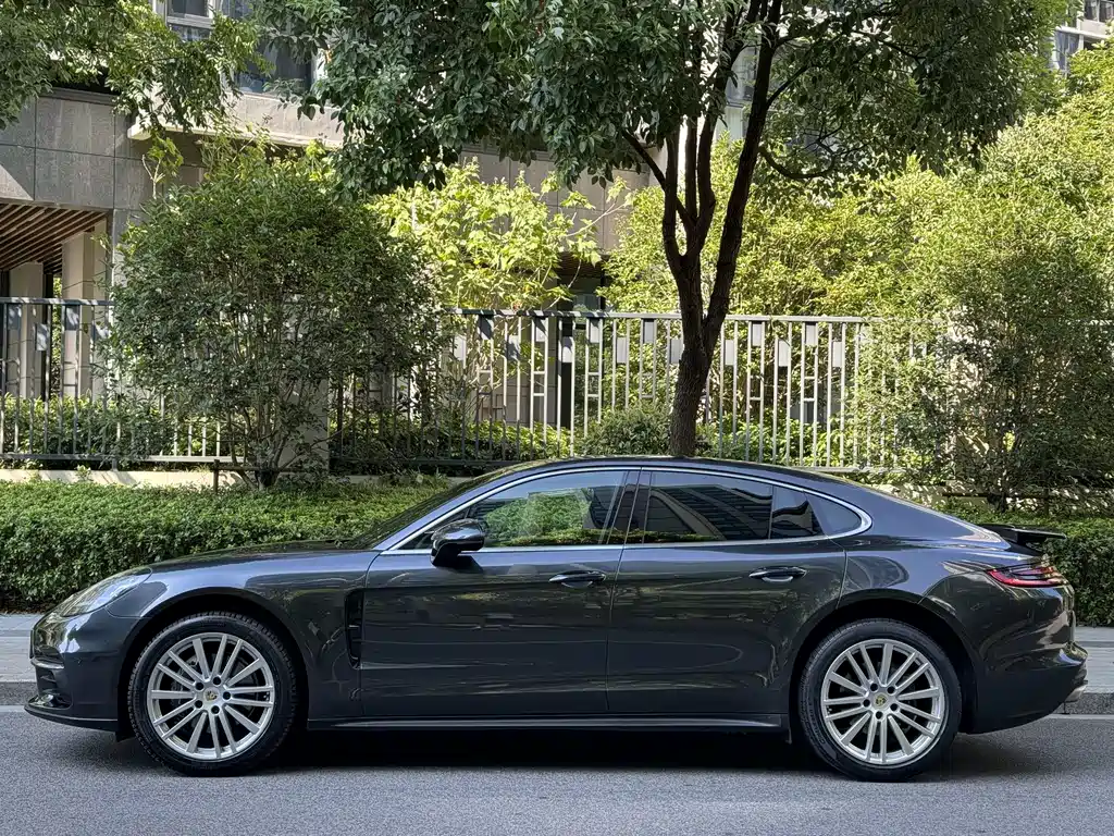 Porsche Panamera — фото 3