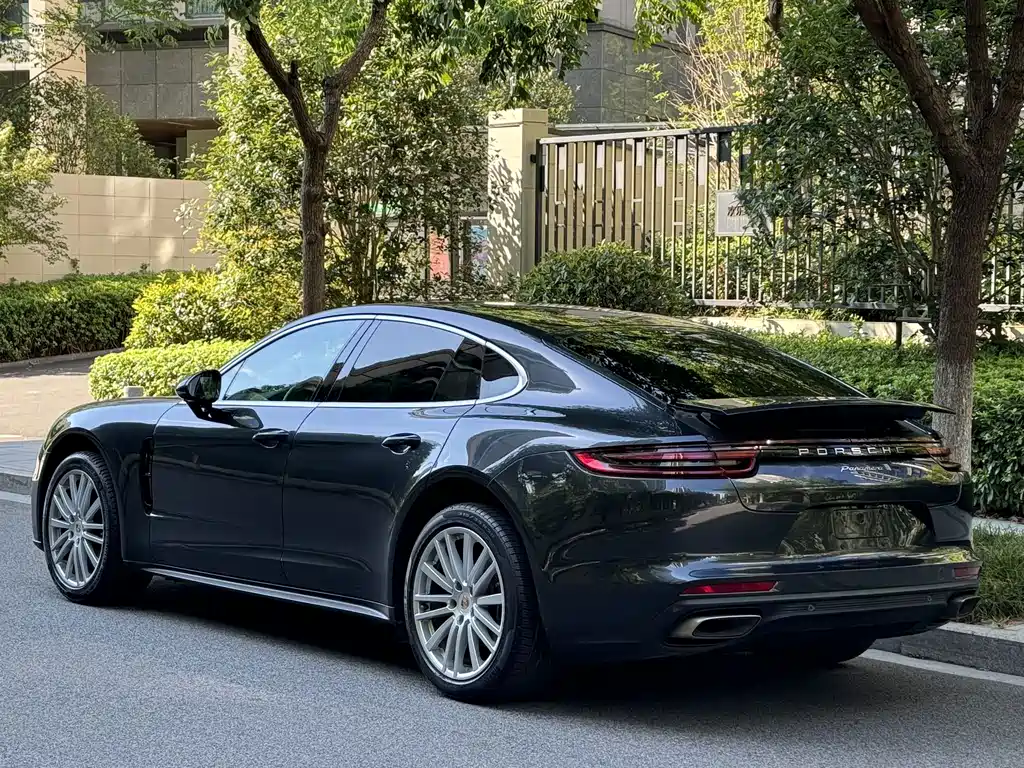 Porsche Panamera — фото 4