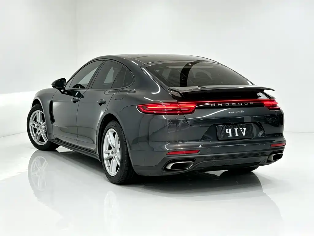 Porsche Panamera — фото 10