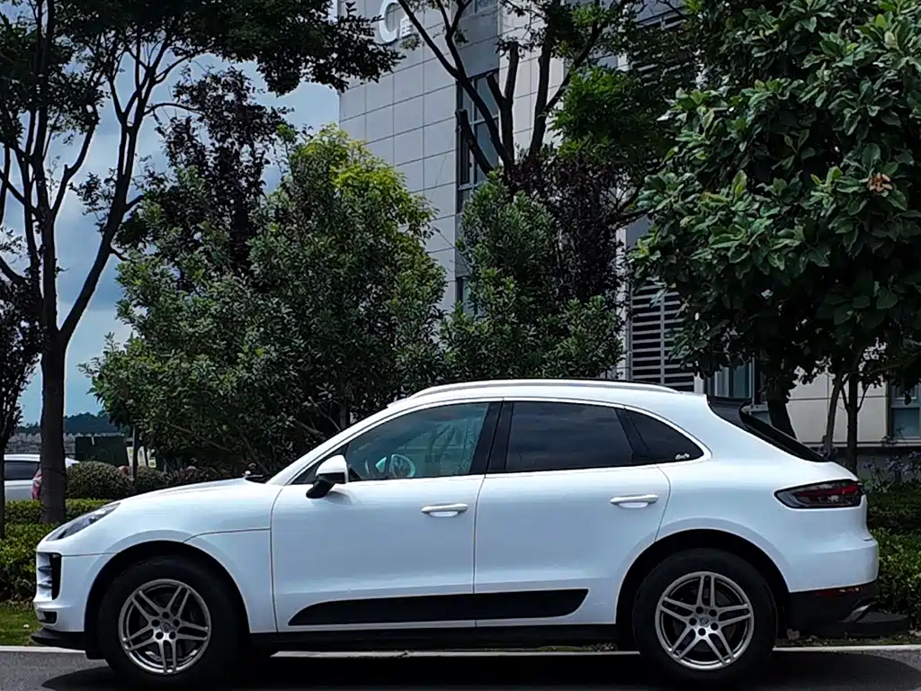 Porsche Macan — фото 2