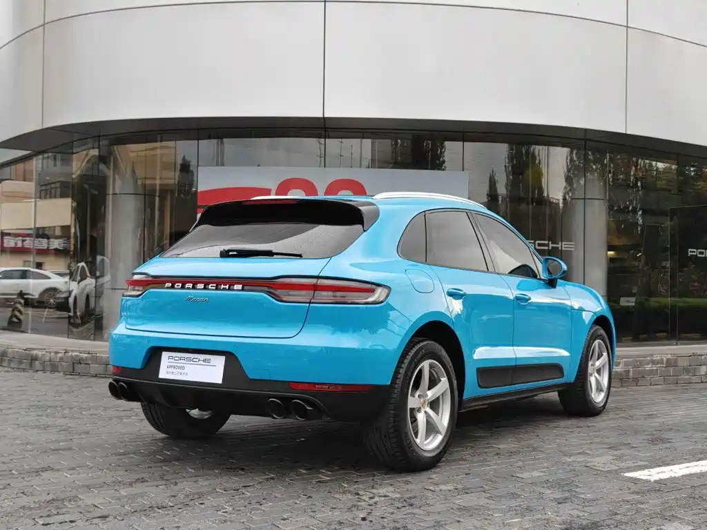 Porsche Macan — фото 15
