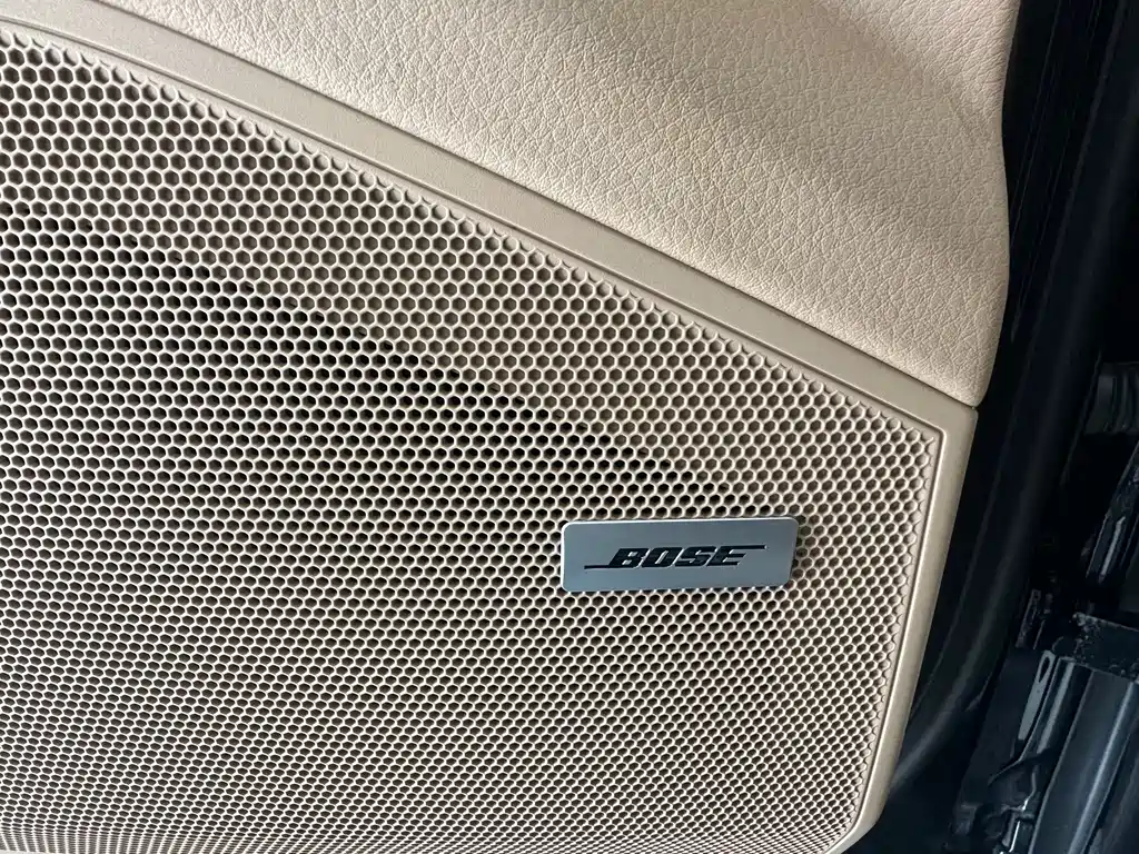 Porsche Cayenne — фото 10