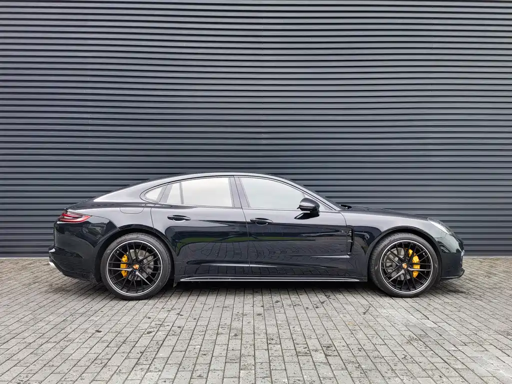 Porsche Panamera — фото 7