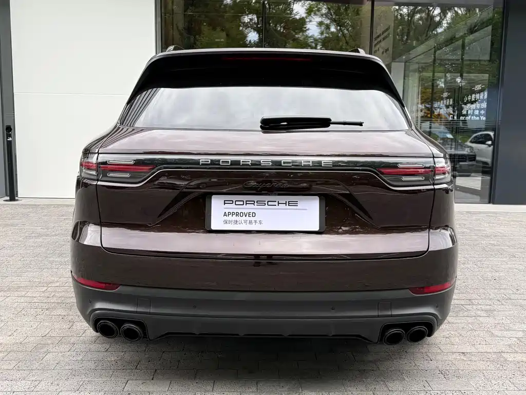 Porsche Cayenne Hybrid — фото 16