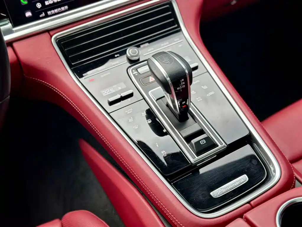Porsche Panamera — фото 16