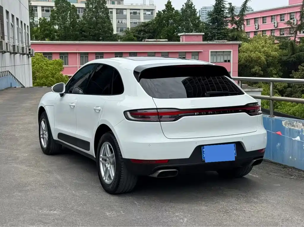 Porsche Macan — фото 3