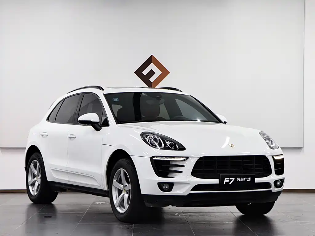 Porsche Macan — фото 6