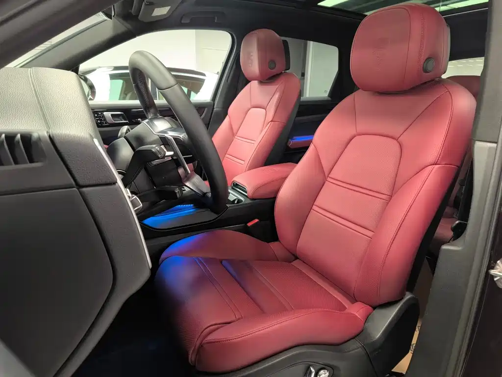 Porsche Cayenne Hybrid — фото 16